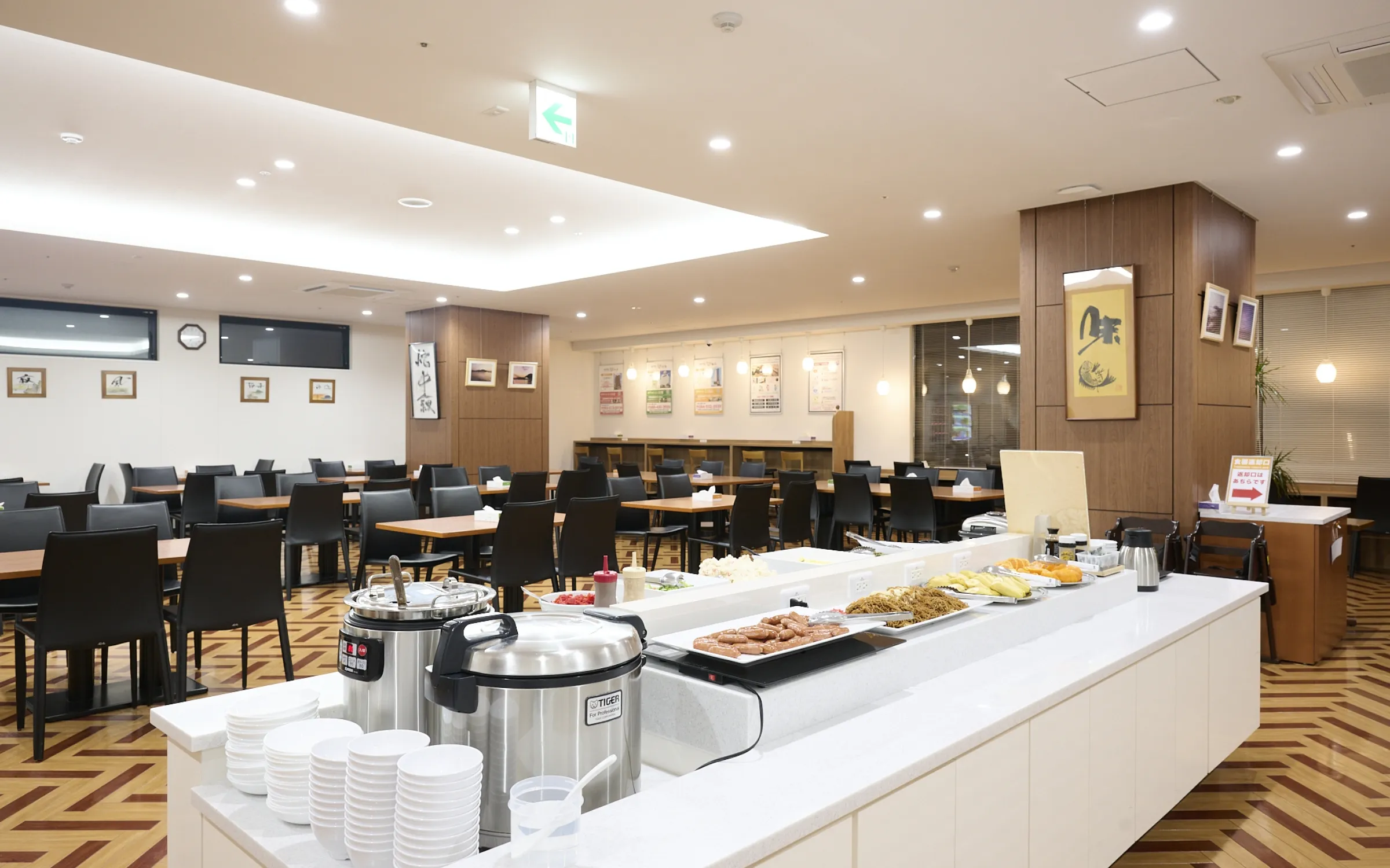 ホテル1-2-3 福山 レストラン
